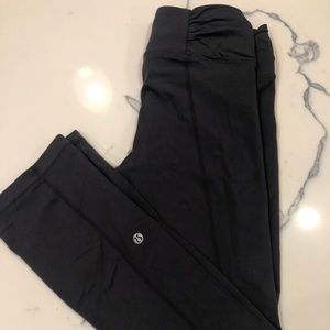 Lululemon yoga pants
